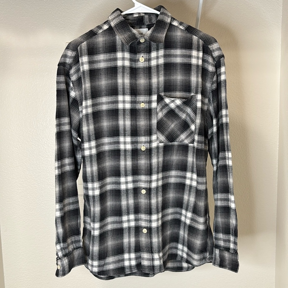 H&M Men’s Button Down Flannel